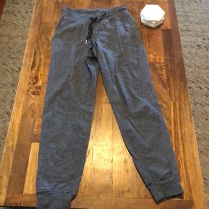 Lululemon Ready to Rulu Joggers, EUC, Sz 4